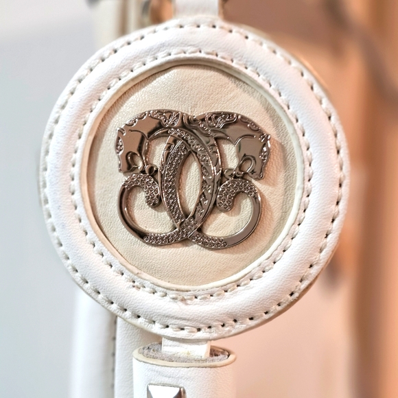 Sharif Zip Leather Crossbody Bag - Picture 9 of 15